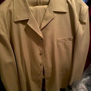 Mens 2 Piece Leisure Suit.